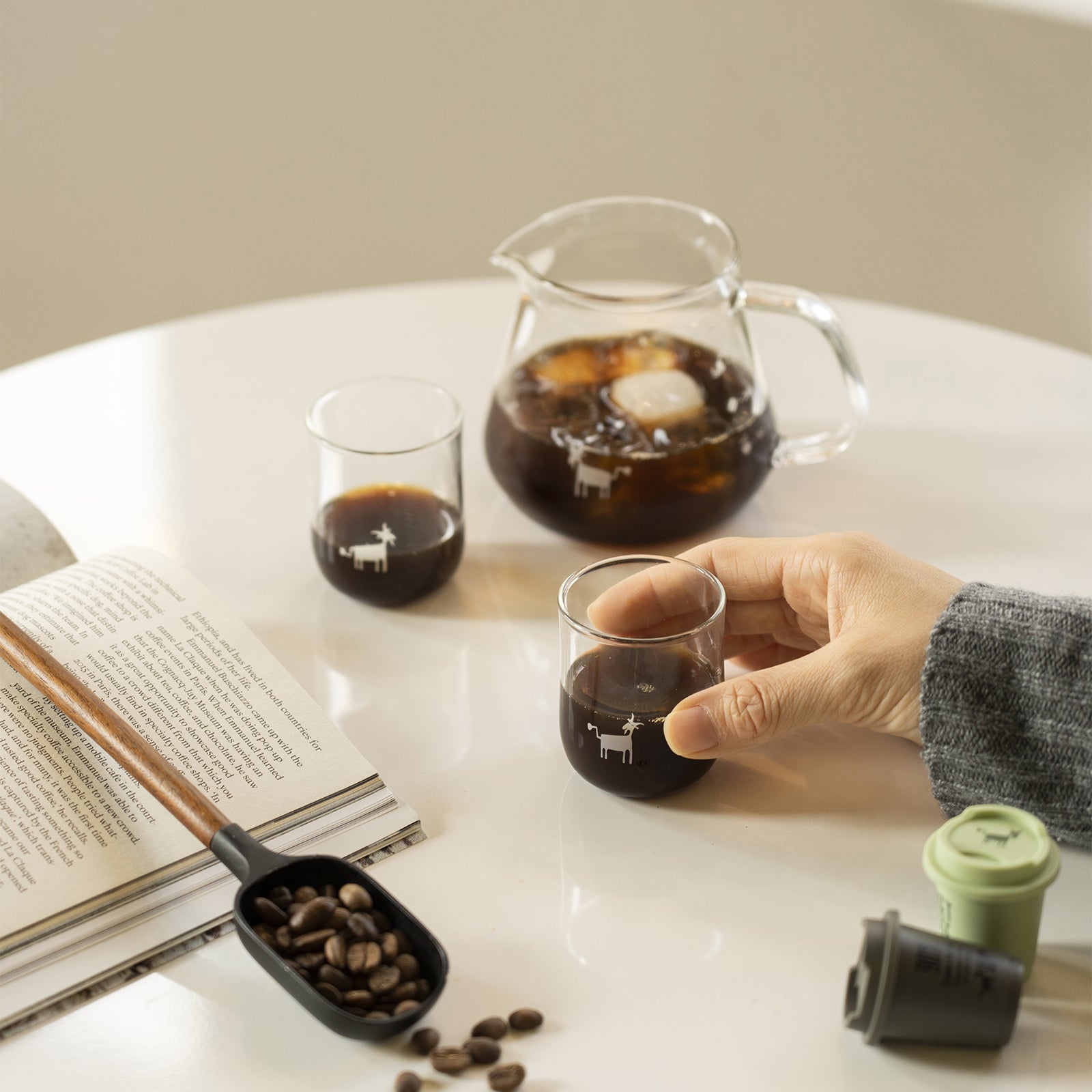 Cheerful Goat Pour Over Coffee Server Set – 360ml Borosilicate Glass Carafe with 2 Cups